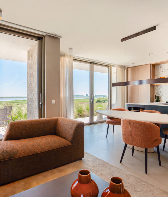 Leefruimte van het kijkappartement in Waterzande